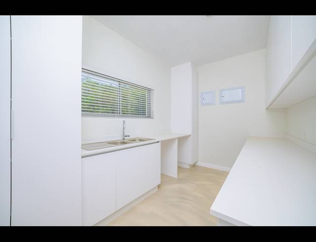 3 BEDROOM APARTMENT TO LET IN SHAKAS ROCK